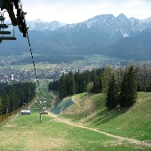 Widok na szczyty Tatr